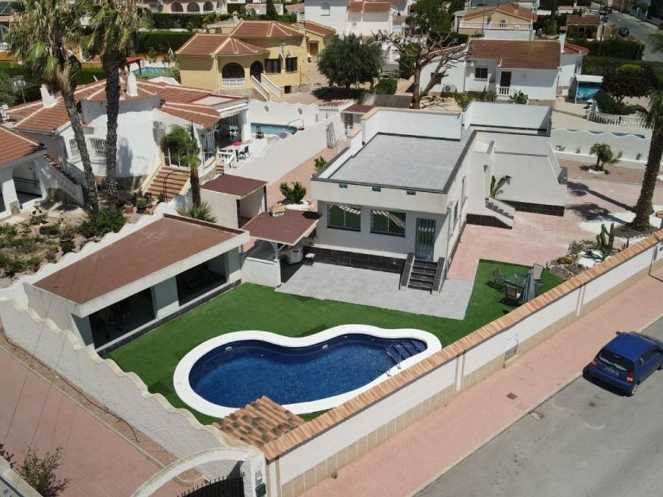 Villa i Ciudad Quesada, Alicante - foto 1