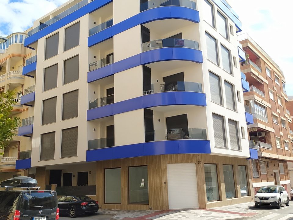 Lejlighed i Torrevieja, Alicante - foto 1