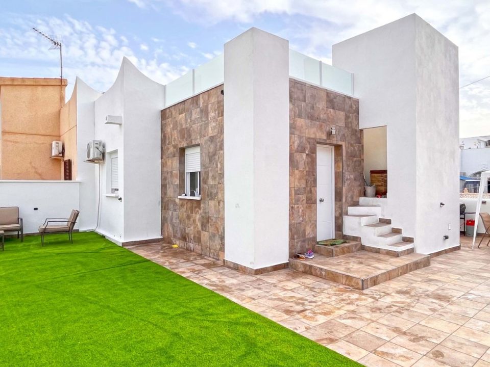 Bungalow i Orihuela Costa, Alicante - bilde 1