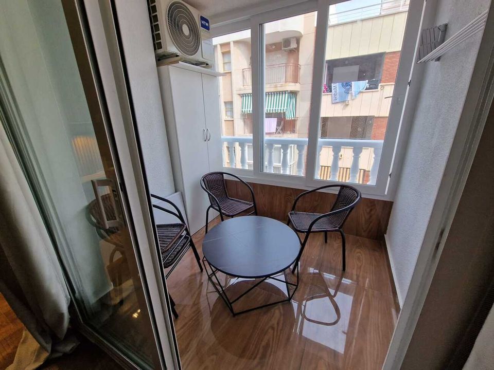 Lejlighed i Torrevieja, Alicante - foto 3