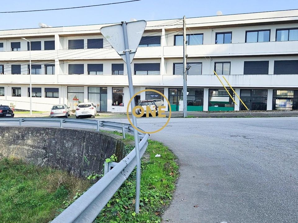 Erhvervsejendom i Vila Nova de Famalicao, Braga - foto 1