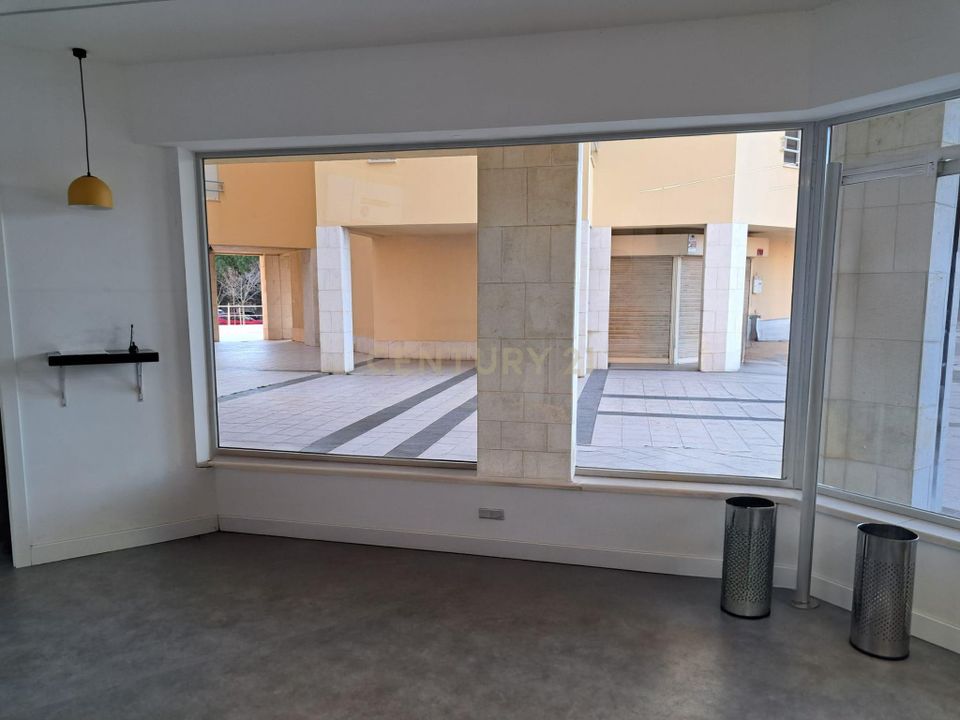 Erhvervsejendom i Oeiras, Lisbon - foto 2