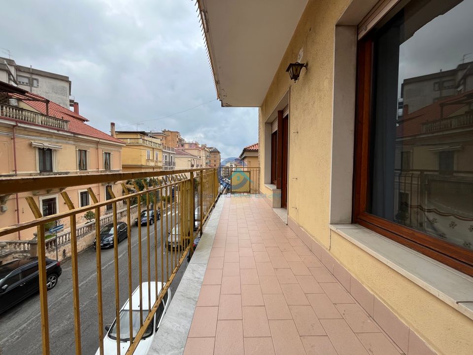 Lejlighed i Catanzaro, Catanzaro - foto 1