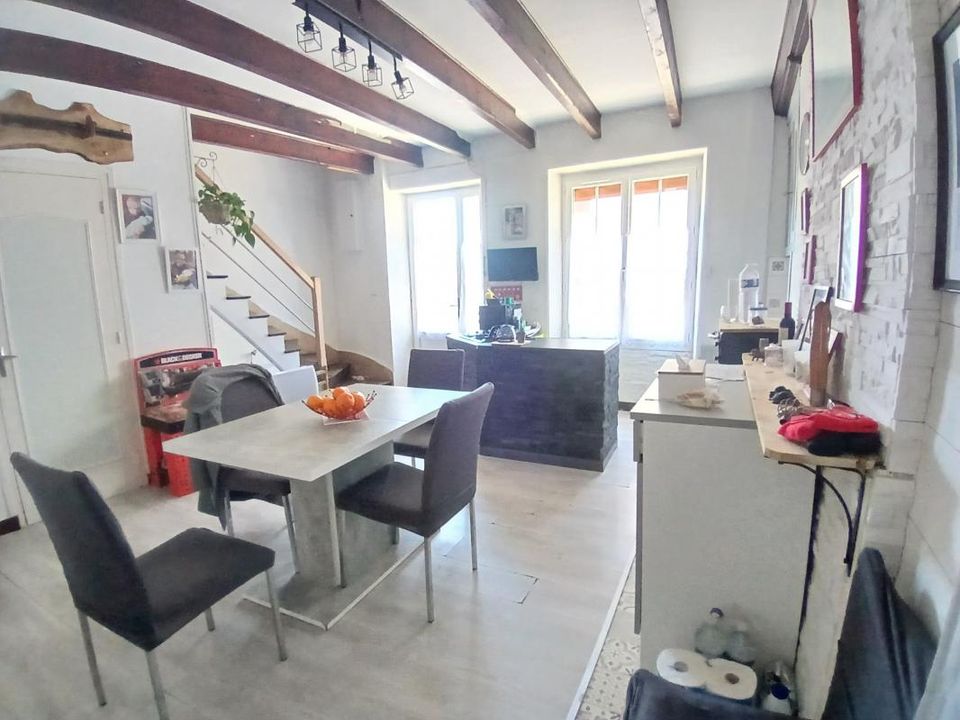 Landsbyhus i Champagne-Mouton, Charente - foto 1
