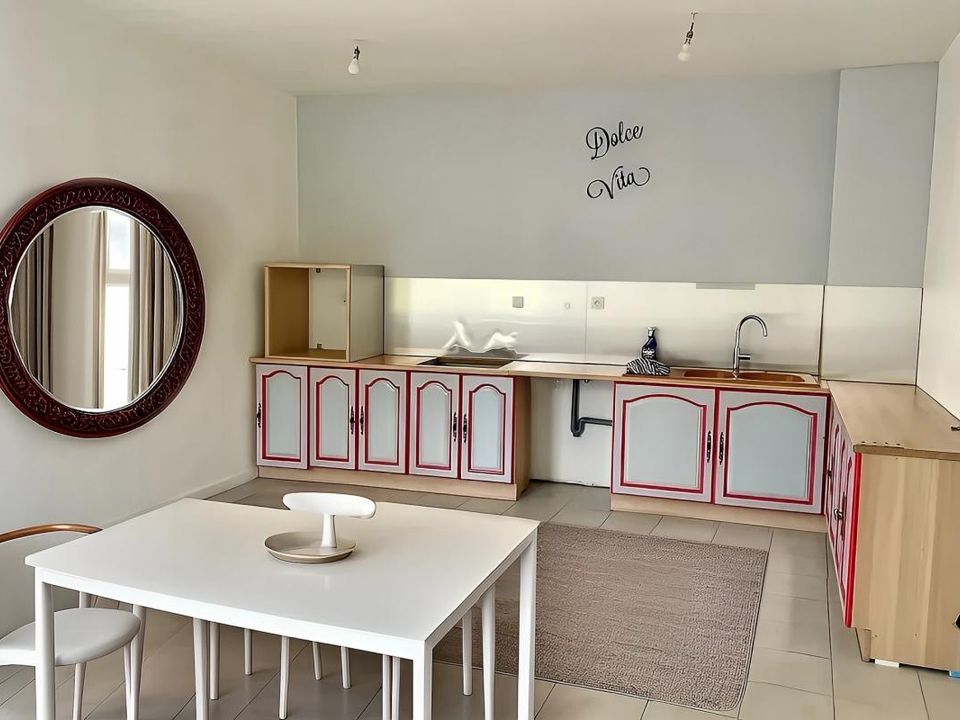 Gårdshus i Bethines, Vienne - bilde 3