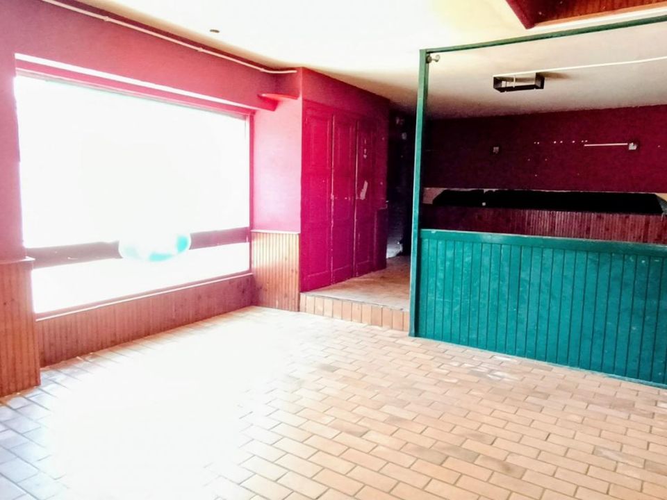 Erhvervsejendom i Cholet, Maine-et-Loire - foto 2