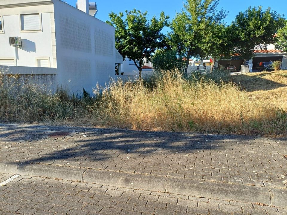 Helårsgrund i Entroncamento, Santarem - foto 2
