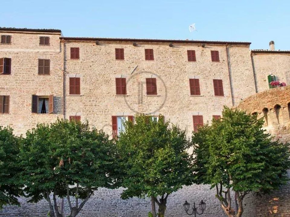 Erhvervsejendom i Staffolo, Ancona - foto 1