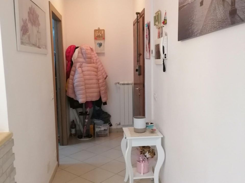 Lejlighed i Carrara, Massa and Carrara - foto 2