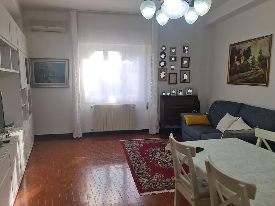 Byhus i Carrara, Massa and Carrara - foto 2