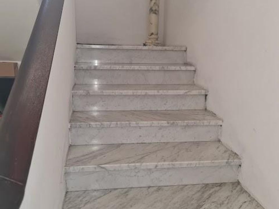 Byhus i Carrara, Massa and Carrara - foto 5