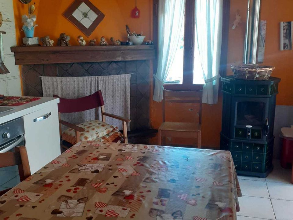 Byhus i Carrara, Massa and Carrara - foto 2