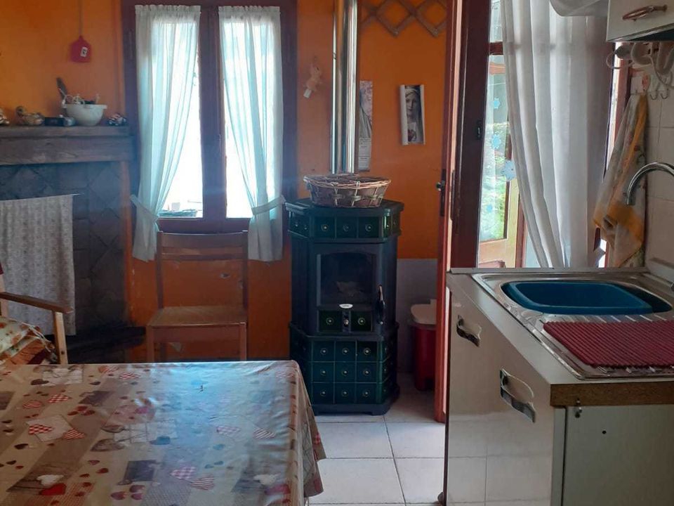 Byhus i Carrara, Massa and Carrara - foto 4