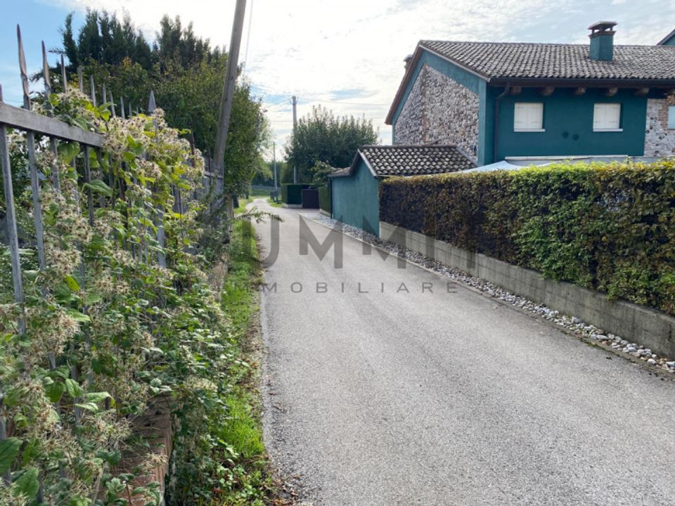Terra a Thiene, Vicenza - foto 3
