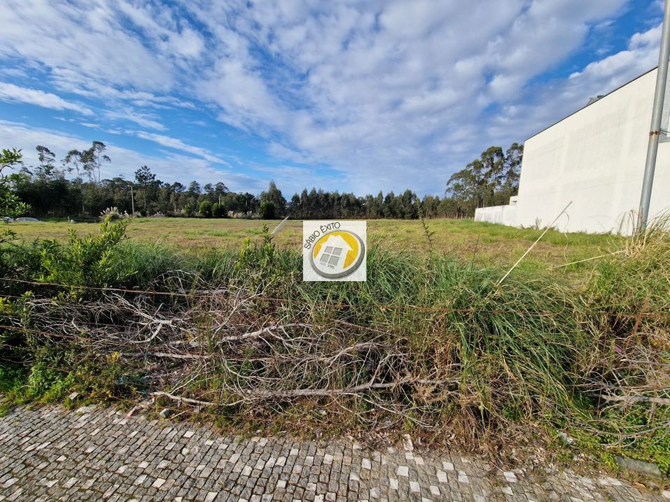 Helårsgrund i Espinho, Aveiro - foto 1