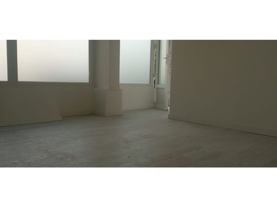 Erhvervsejendom i Laranjeiro, Setubal - foto 3