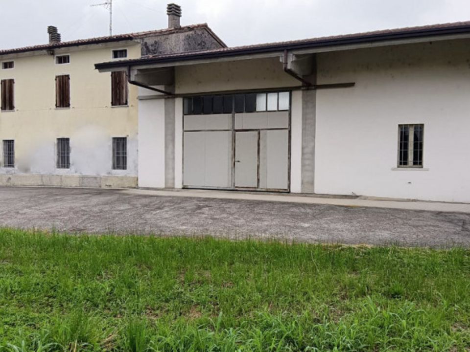 Villa i Castel Goffredo, Mantua - foto 1