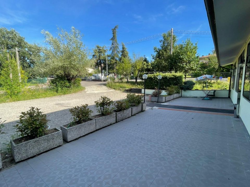 Erhvervsejendom i Lesignano de' Bagni, Parma - foto 5