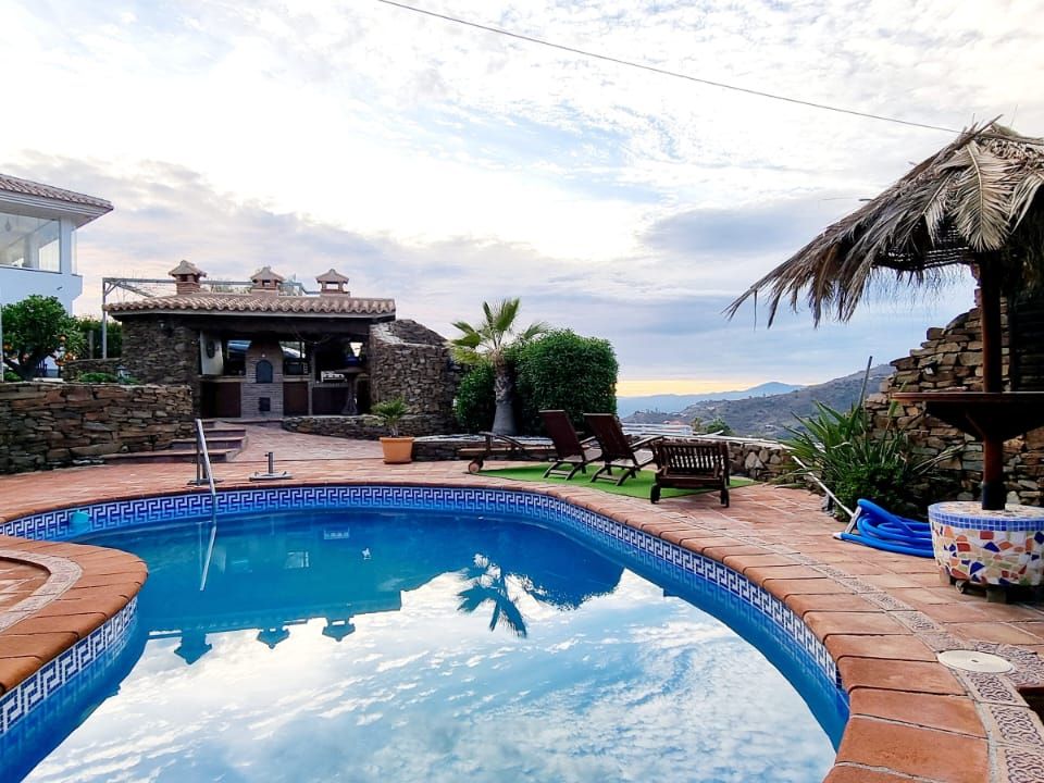 Villa i Sayalonga, Malaga - foto 1