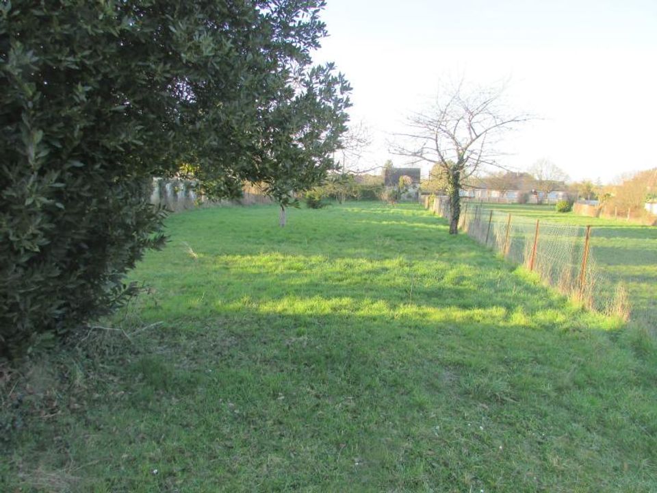Tomt i Mesnil-sur-l'Estrée, Eure - bilde 1