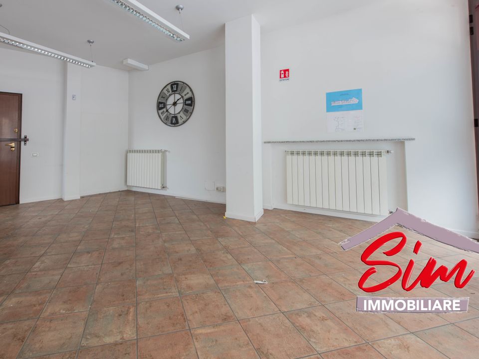 Propriedade comercial em Novara, Novara - foto 3