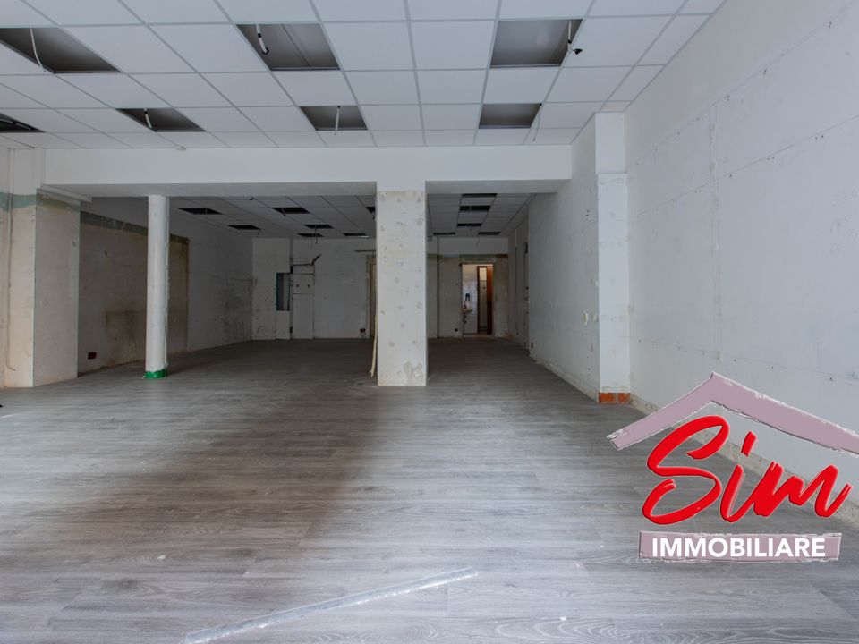 Propriedade comercial em Novara, Novara - foto 4