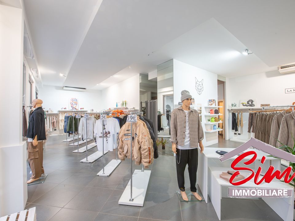 Propriedade comercial em Novara, Novara - foto 5
