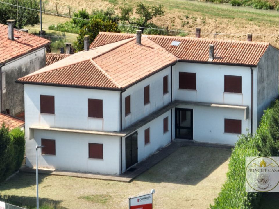 Erhvervsejendom i Monselice, Padua - foto 1