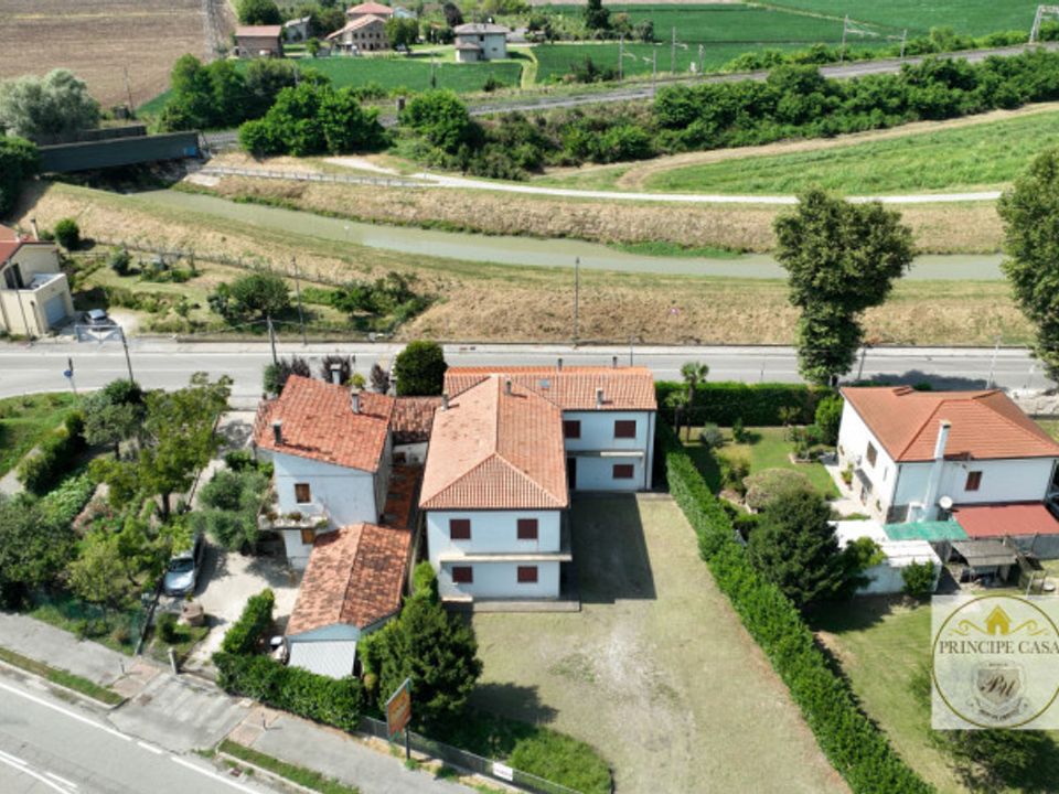 Erhvervsejendom i Monselice, Padua - foto 2
