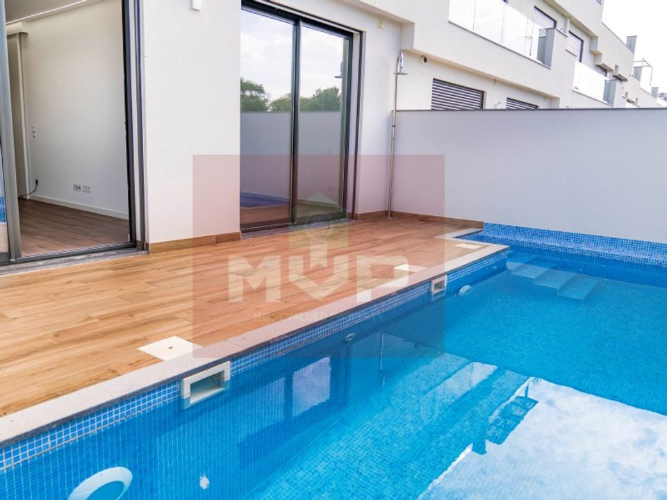 Villa i Moncarapacho, Faro - foto 1