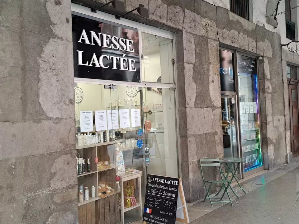 Erhvervsejendom i Chambéry, Savoie - foto 3