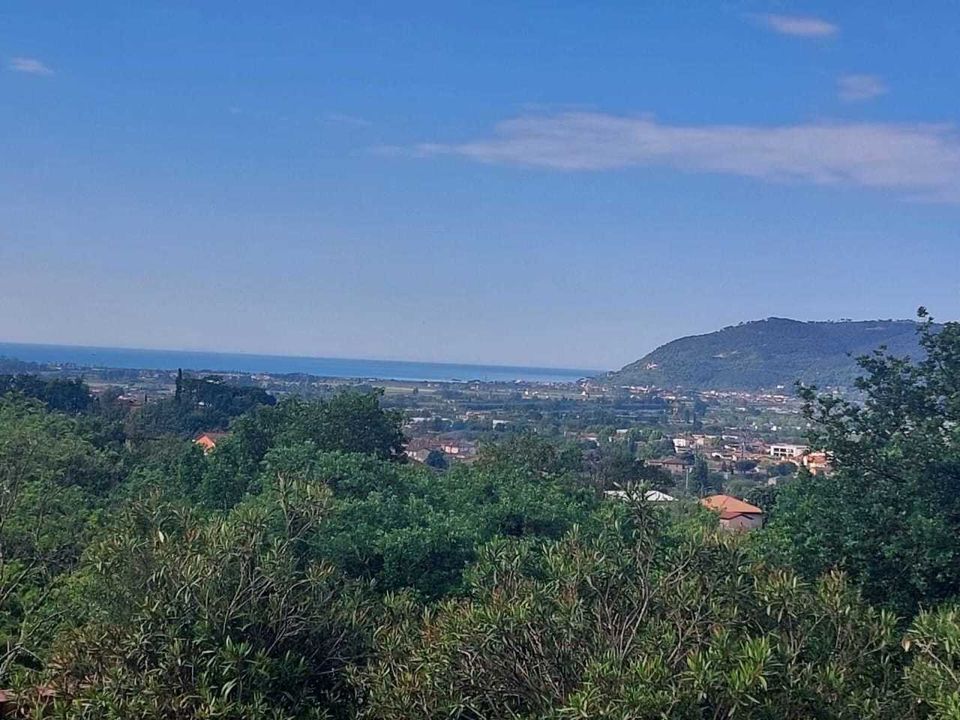 Villa i Castelnuovo Magra, La Spezia - foto 1
