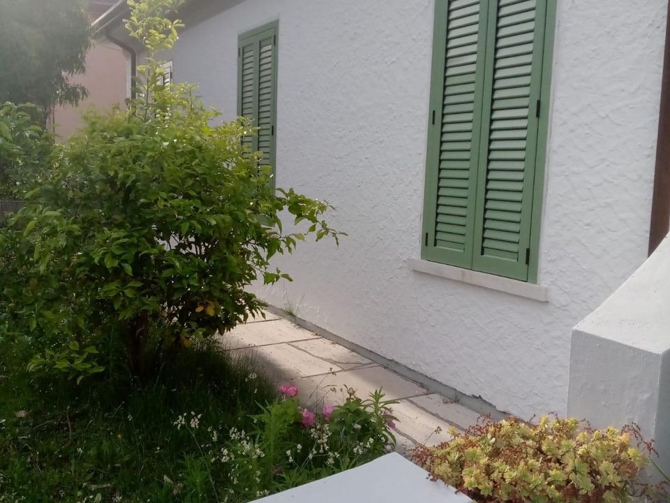 Villa i Carrara, Massa and Carrara - foto 1