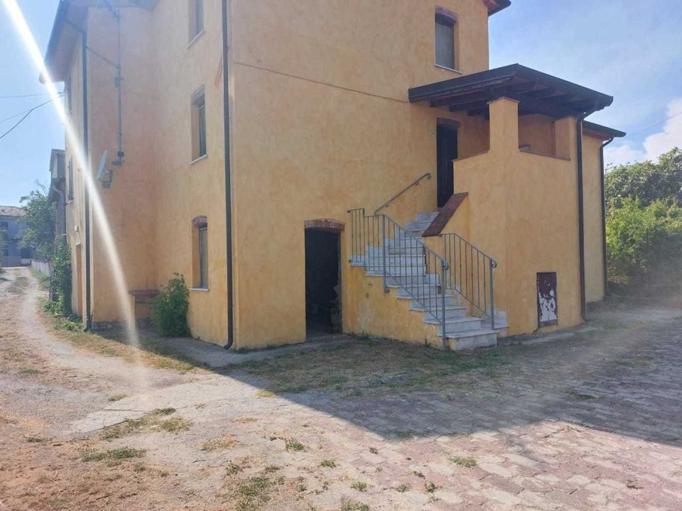 Byhus i Castelnuovo Magra, La Spezia - foto 3