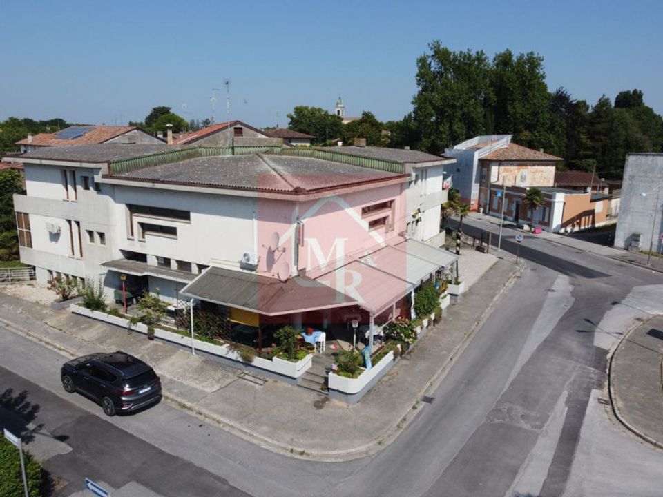 Erhvervsejendom i Terzo d'Aquileia, Udine - foto 2