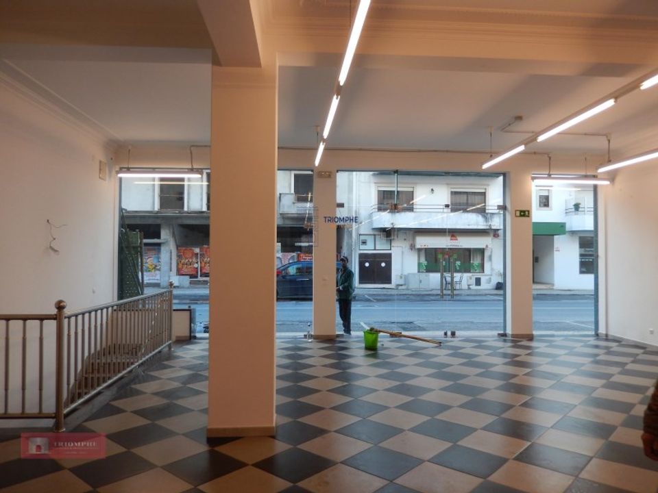 Erhvervsejendom i Porto de Mos, Leiria - foto 2