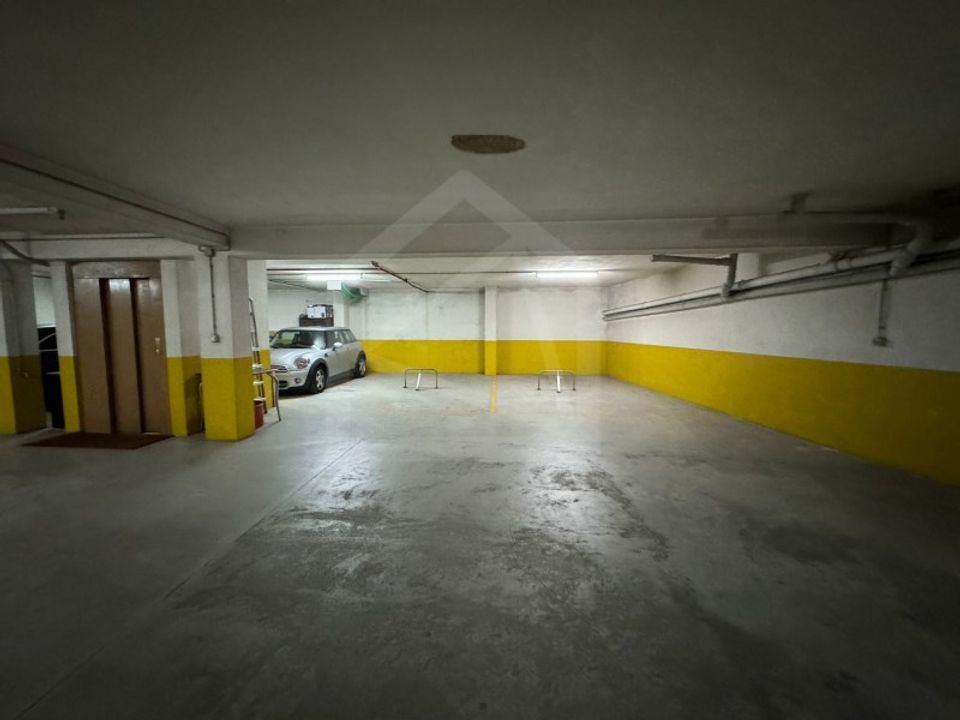 Garage i Sao Joao da Madeira, Aveiro - foto 2