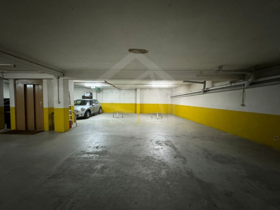 Garage i Sao Joao da Madeira, Aveiro - foto 3