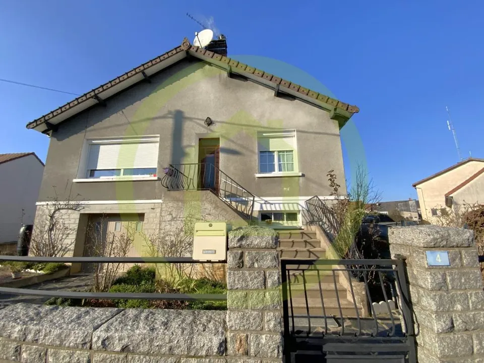 Villa i Aigurande, Indre - foto 1