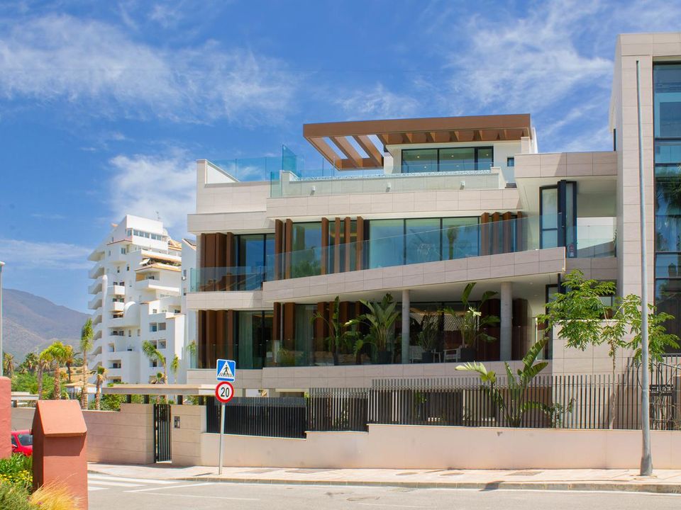 Lejlighed i Estepona, Malaga - foto 2