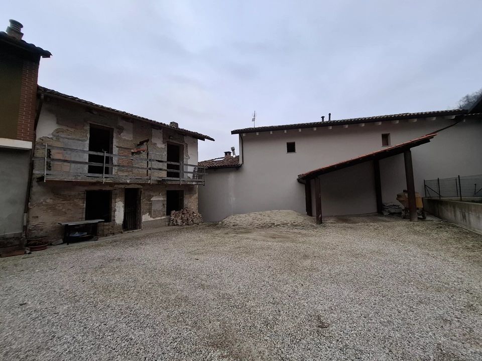 Landejendom i Castellinaldo, Cuneo - foto 4