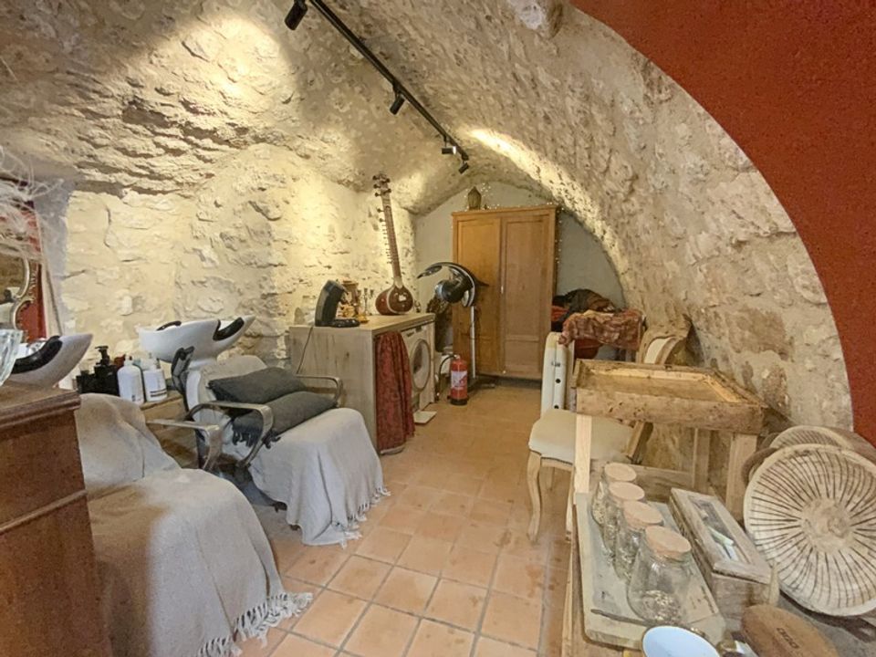 Landsbyhus i Saint-Michel-L'Observatoire, Alpes-de-Haute-Provence - foto 4