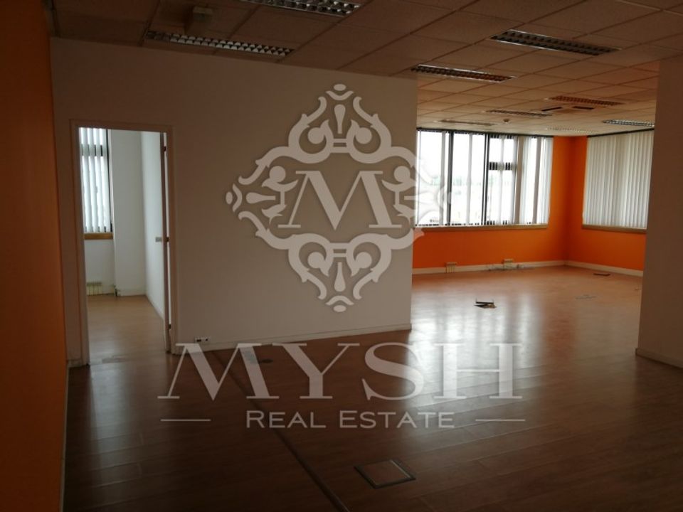 Commercial property in Amadora, Lisbon - photo 2