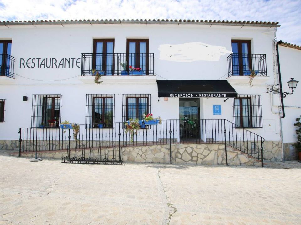 Erhvervsejendom i Zahara De La Sierra, Cadiz - foto 4
