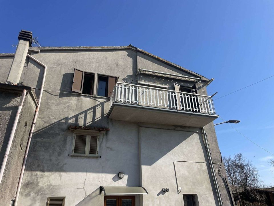 Villa i Castel Giorgio, Terni - foto 1