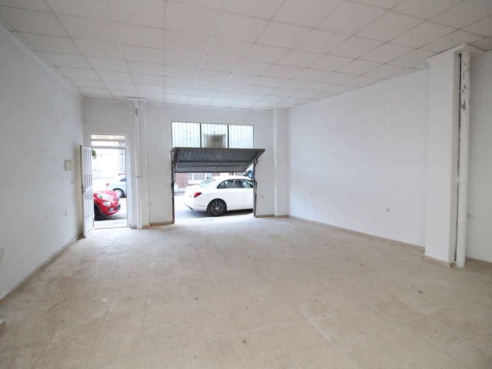 L'establiment comercial a Dolores, Alicante - foto 4