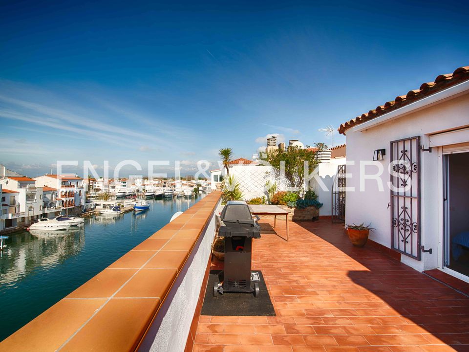 Duplex i Empuriabrava, Gerona - foto 1