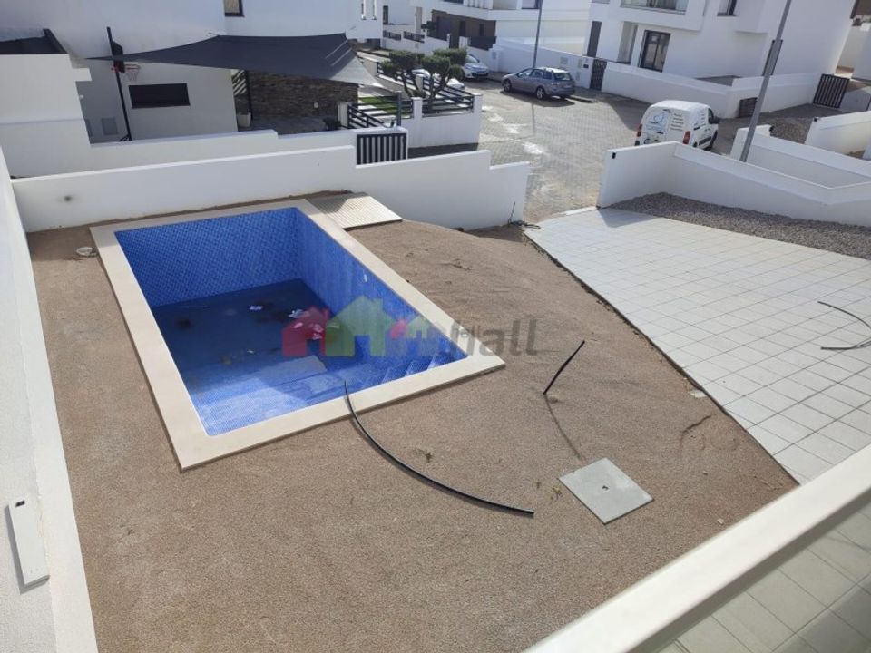 Byhus i Corroios, Setubal - foto 1