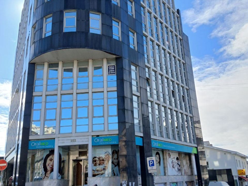 L'establiment comercial a Gondomar, Porto - foto 1