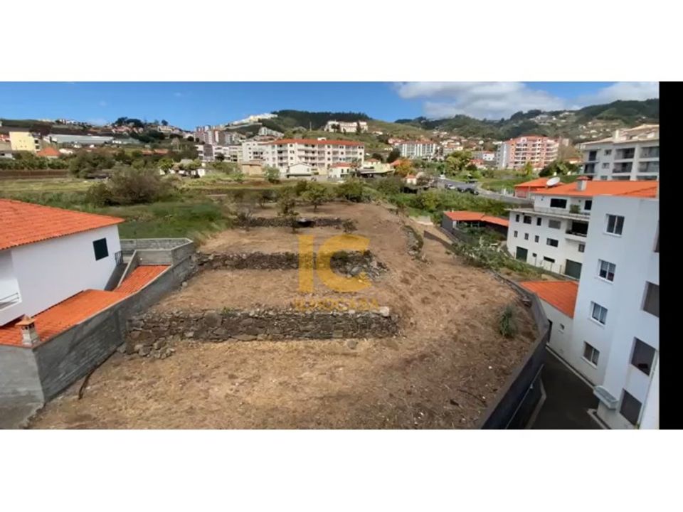 Helårsgrund i Caniço, Madeira - foto 1